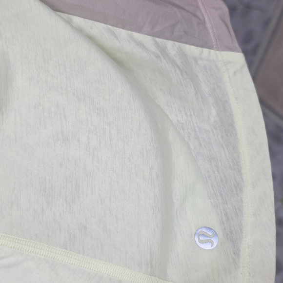 Lululemon Soul Stride Tank - Picture 4 of 7